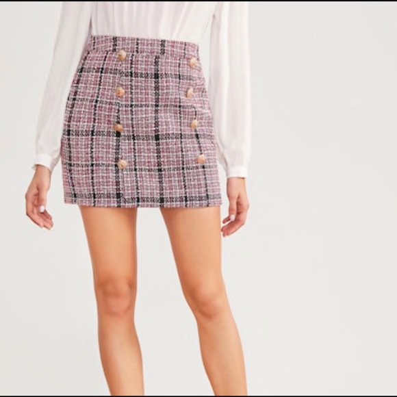 CLEARANCE‼️DOUBLE BUTTON PLAID TWEED- skirt - Picture 2 of 5